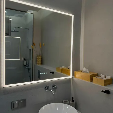 Thea Thalatta Villa *