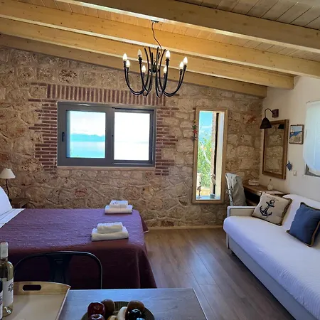 Villa Thea Thalatta Tsoukaladhes