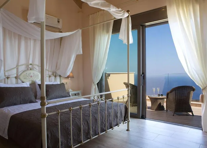 Thea Thalatta Villa Tsoukaládhes