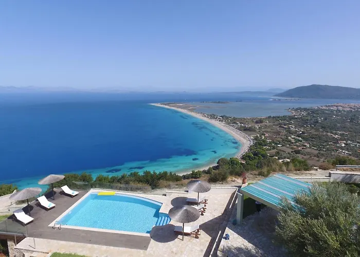 Thea Thalatta Villa Tsoukaládhes